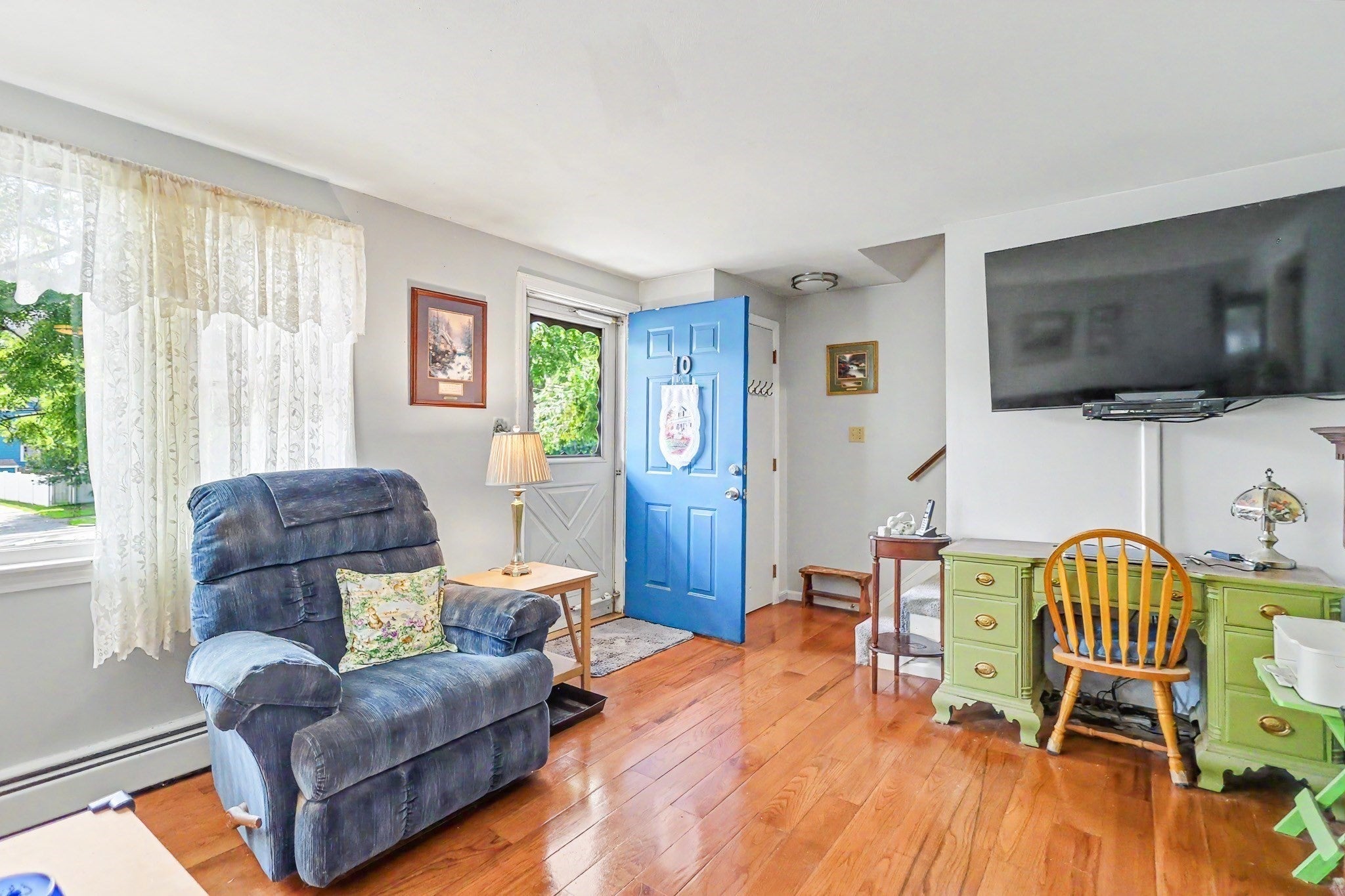 10 Lincoln Avenue 10