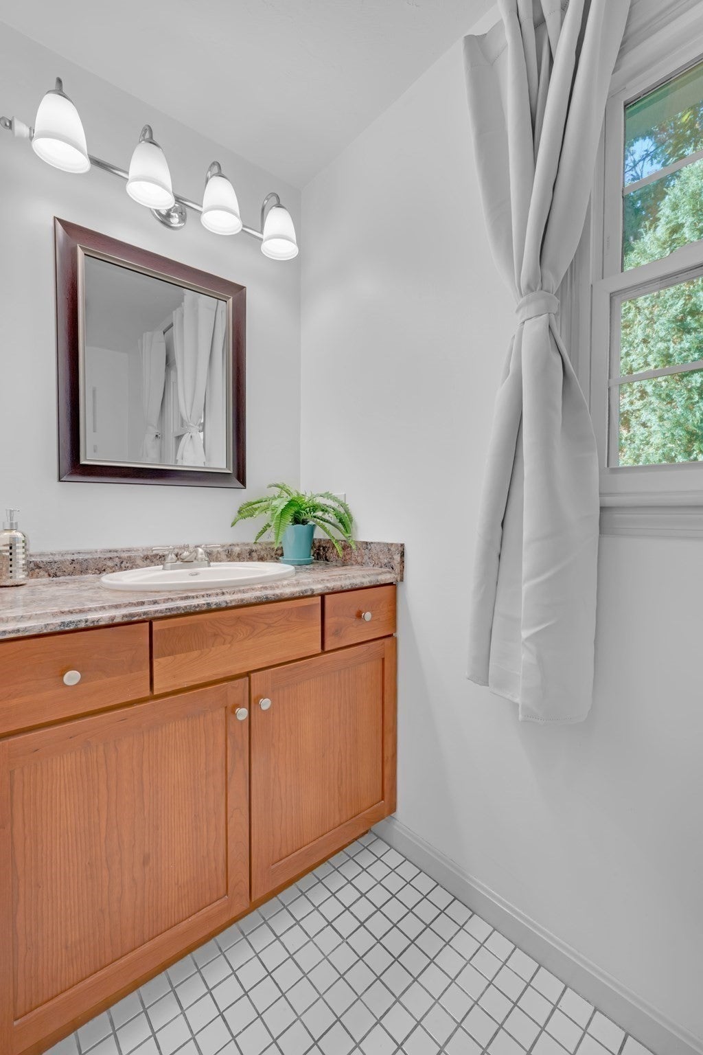 34 Brookdale Circle #34, Shrewsbury, MA Photo #20