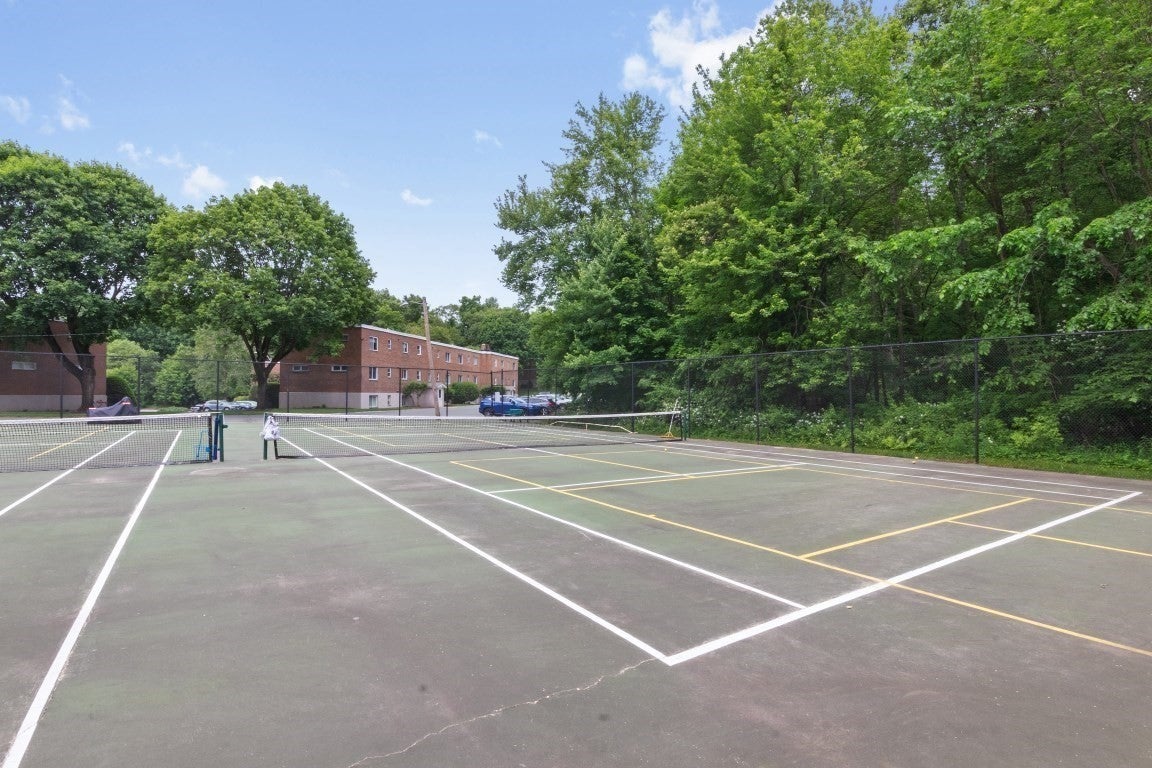 56 Jacqueline Rd #8, Waltham, MA Photo #19