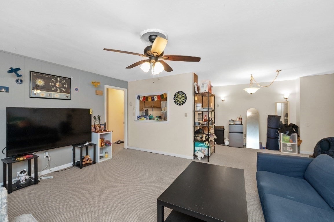 56 Jacqueline Rd #8, Waltham, MA Photo #7