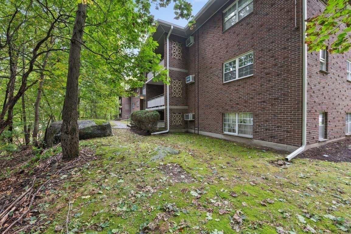 56 Jacqueline Rd 8
