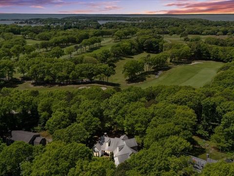 18 Vesper Dr Bourne MA 02559