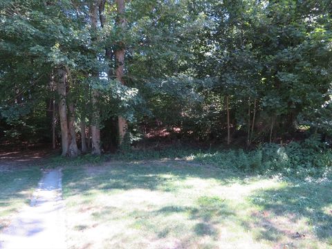 55 Sturdy St Norton MA 02766