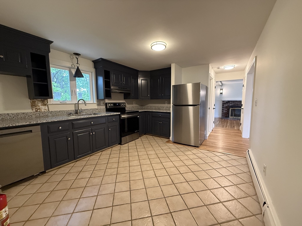 19 Stubb ST #A, Franklin, MA Photo #5