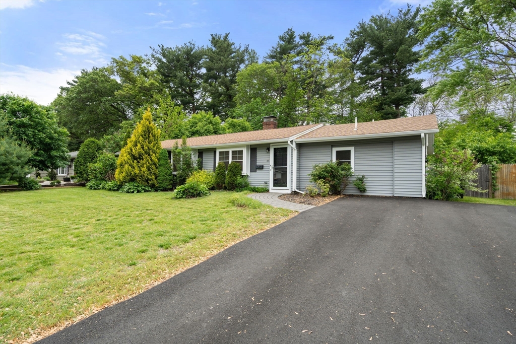 13 Campello Rd