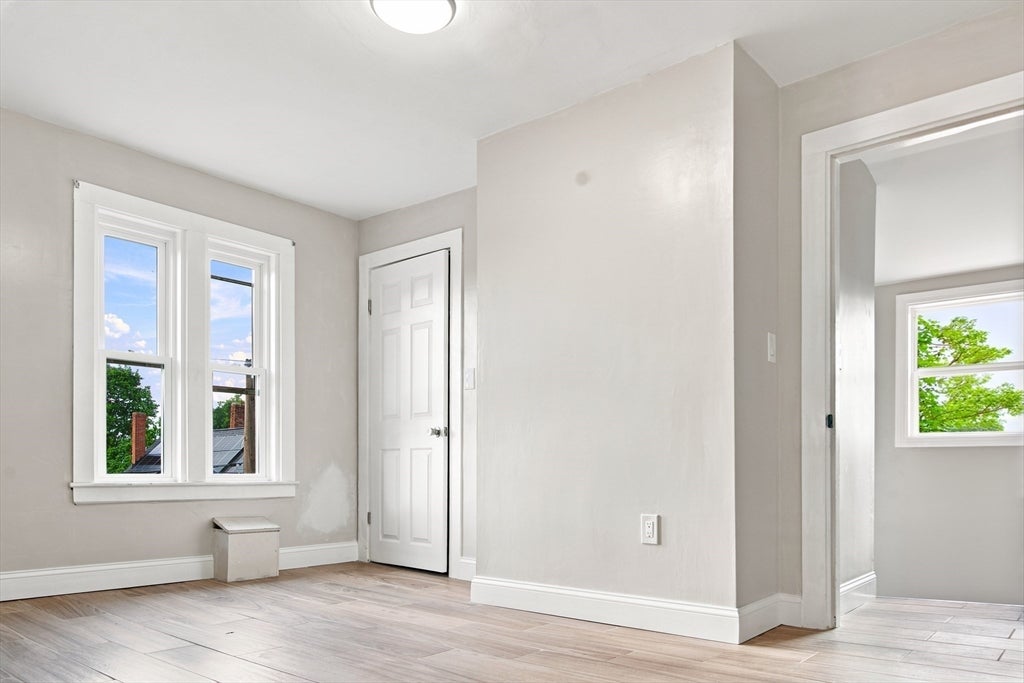 418 Ash St, Brockton, MA Photo #24