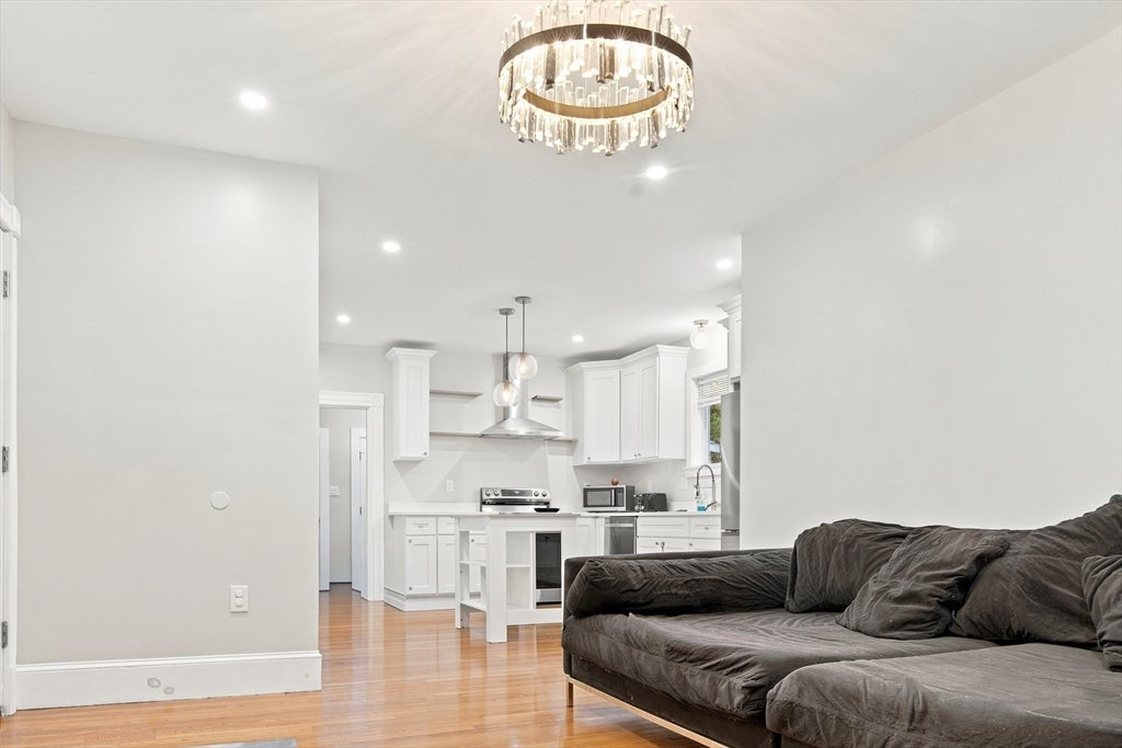 418 Ash St, Brockton, MA Photo #34