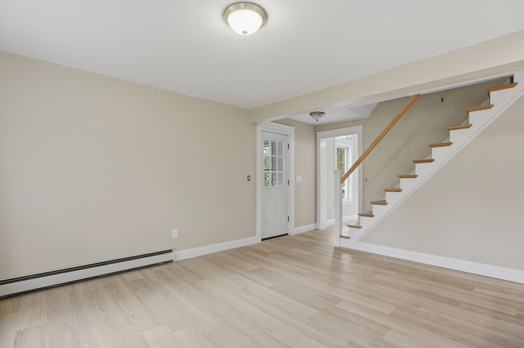 5 Russell Avenue, Ashburnham, MA Photo #12