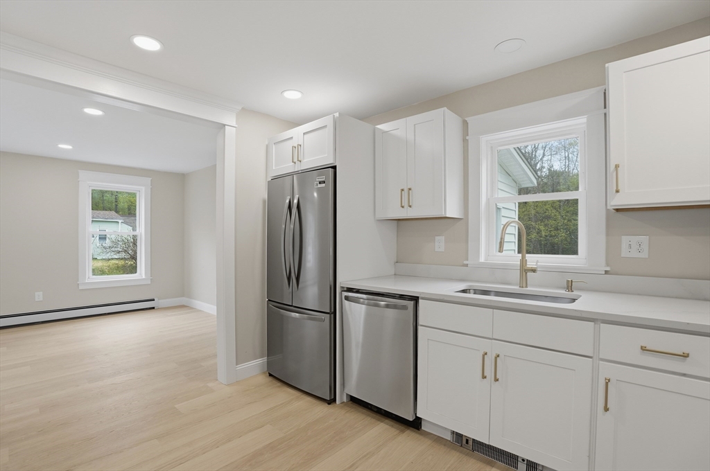 5 Russell Avenue, Ashburnham, MA Photo #16