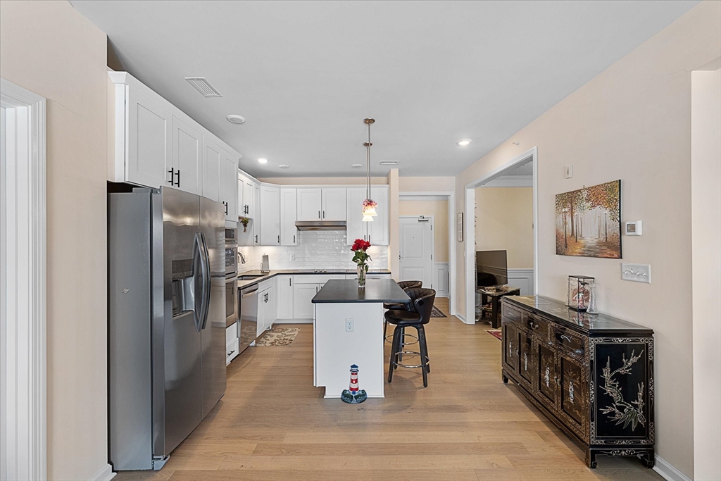 1 Peters Farm Way 411