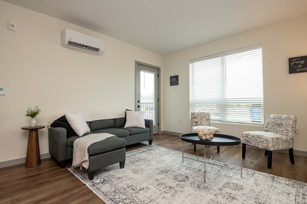 203 Lowell St. 202