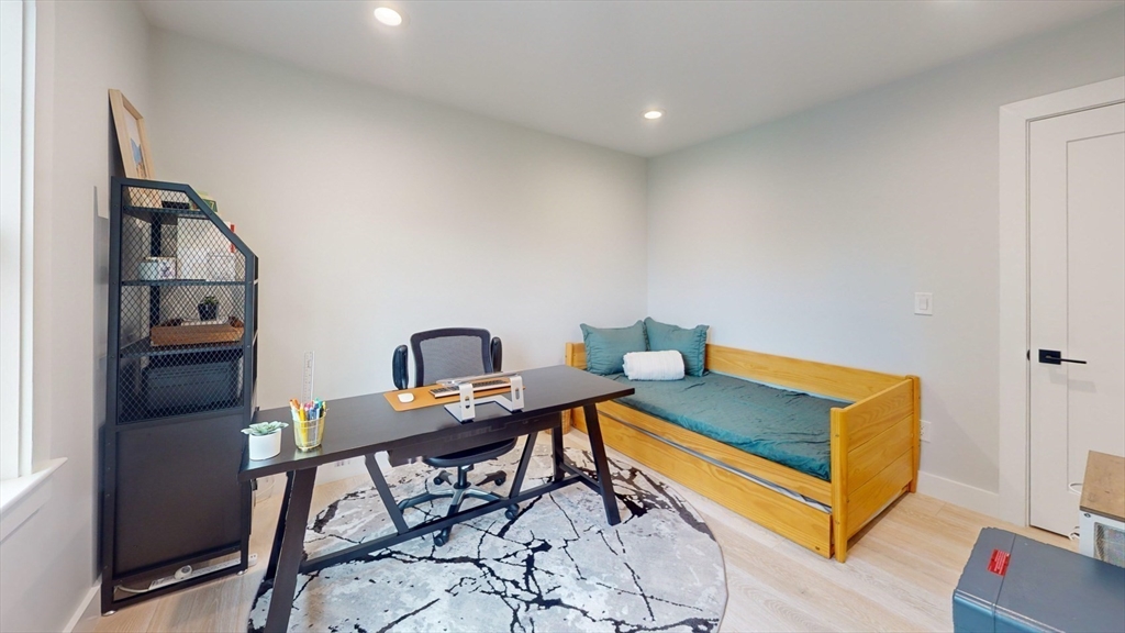 4 Lincoln Ct, Medfield, MA, 4 Lincoln Ct, Medfield, MA Photo #22