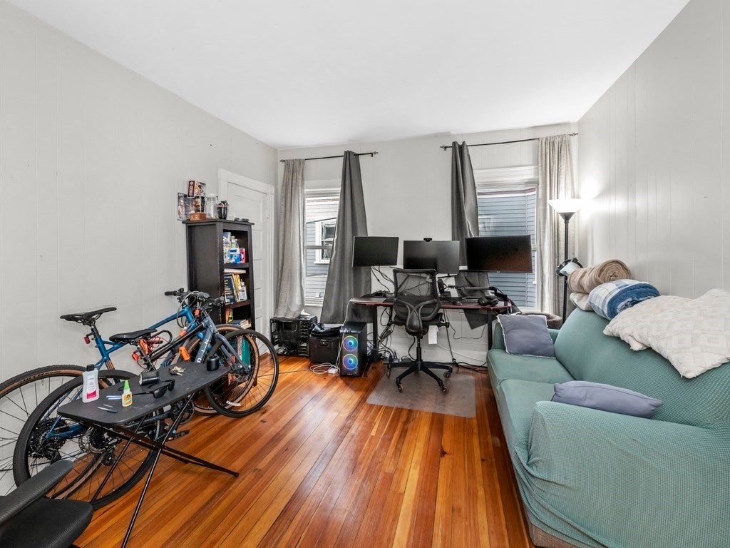 28 Magnolia Street #1, Arlington, MA Photo #6