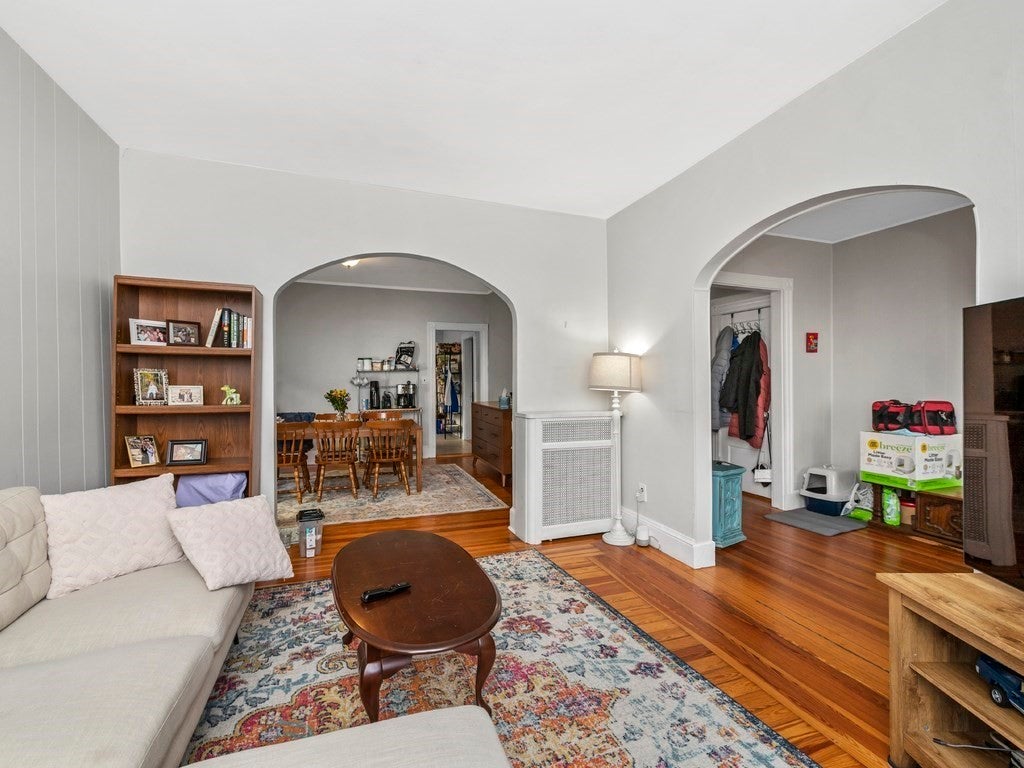 28 Magnolia Street #1, Arlington, MA Photo #7