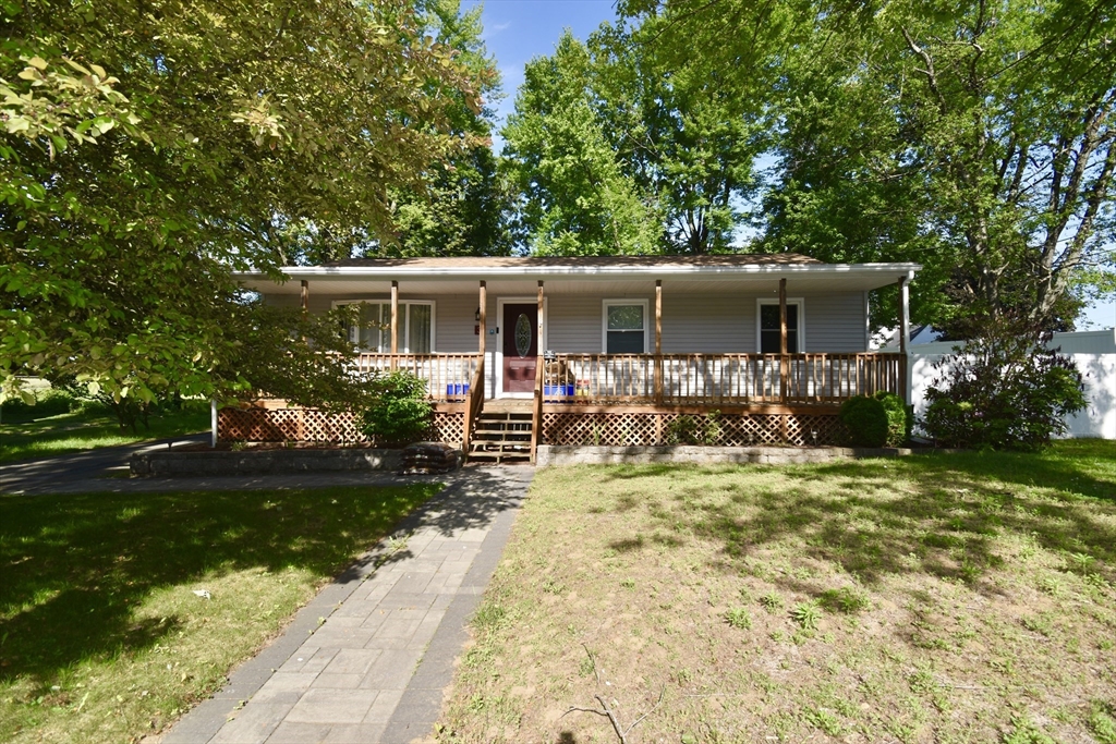 3 Vineland Ave