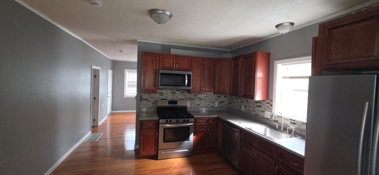 452 N Montello St #1, Brockton, MA, 452 N Montello St #1, Brockton, MA Photo #3
