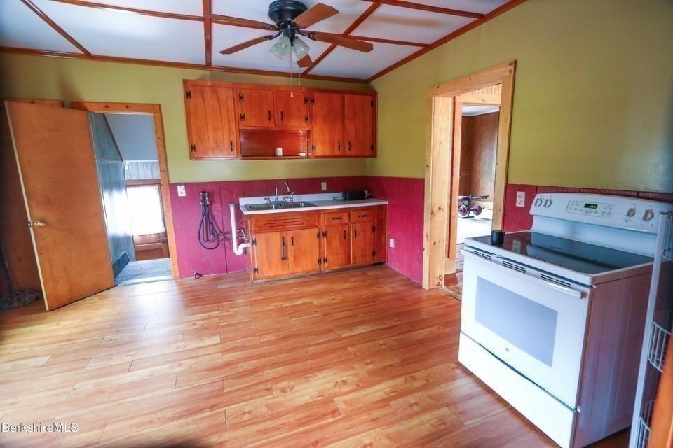 39 Middle Rd, Clarksburg, MA, 39 Middle Rd, Clarksburg, MA Photo #32