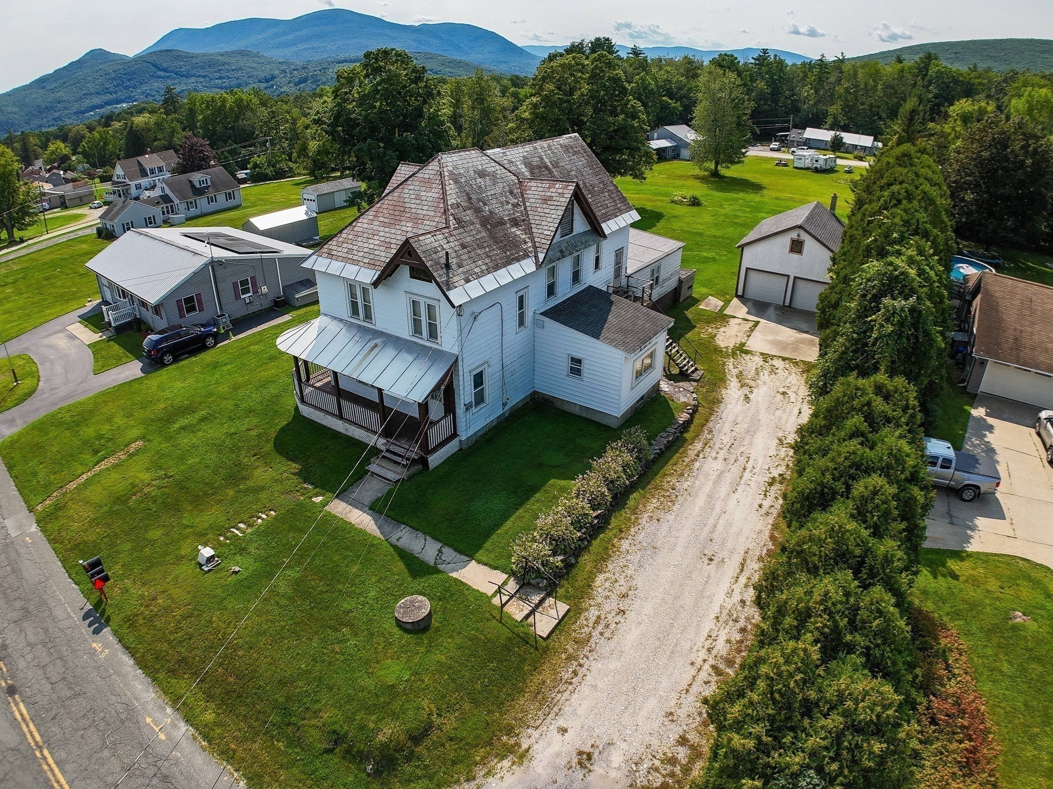 39 Middle Rd