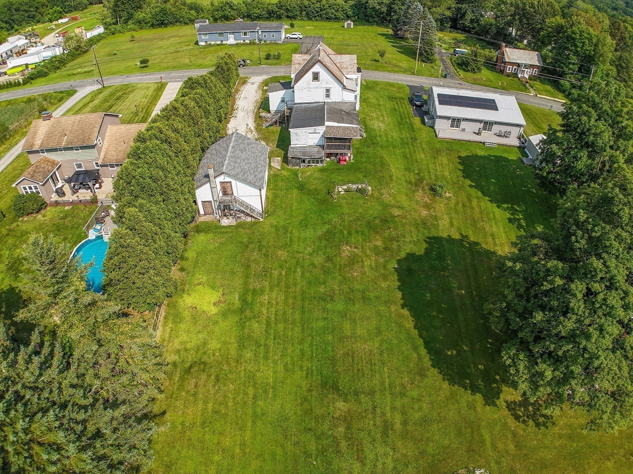 39 Middle Rd, Clarksburg, MA, 39 Middle Rd, Clarksburg, MA Photo #8