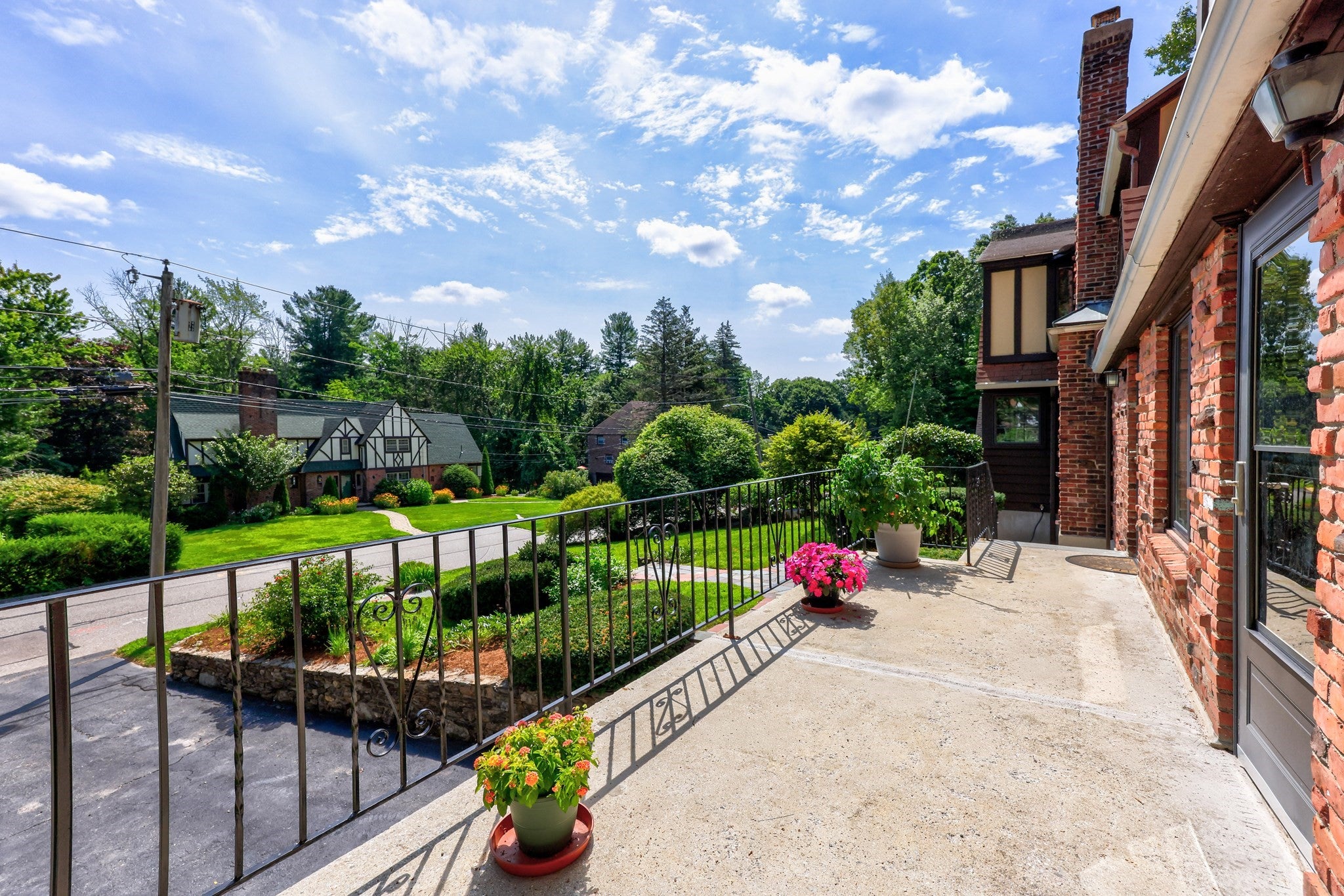 6 Old Brook Dr, Worcester, MA Photo #12