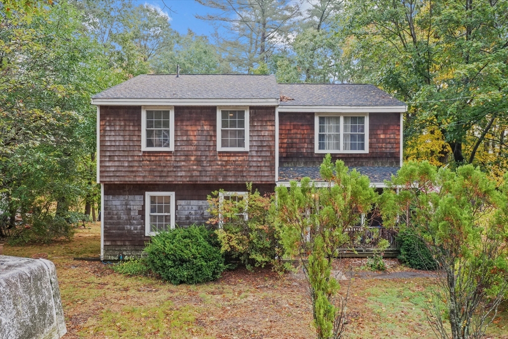 18 Larch Rd