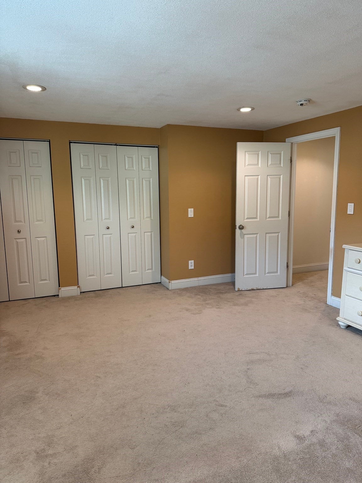 20 Yorktown Ct #20, Chicopee, MA Photo #17