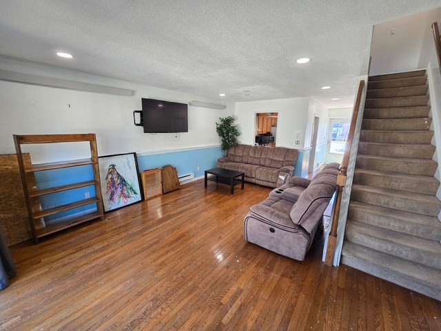 41 Foundry St 22-10