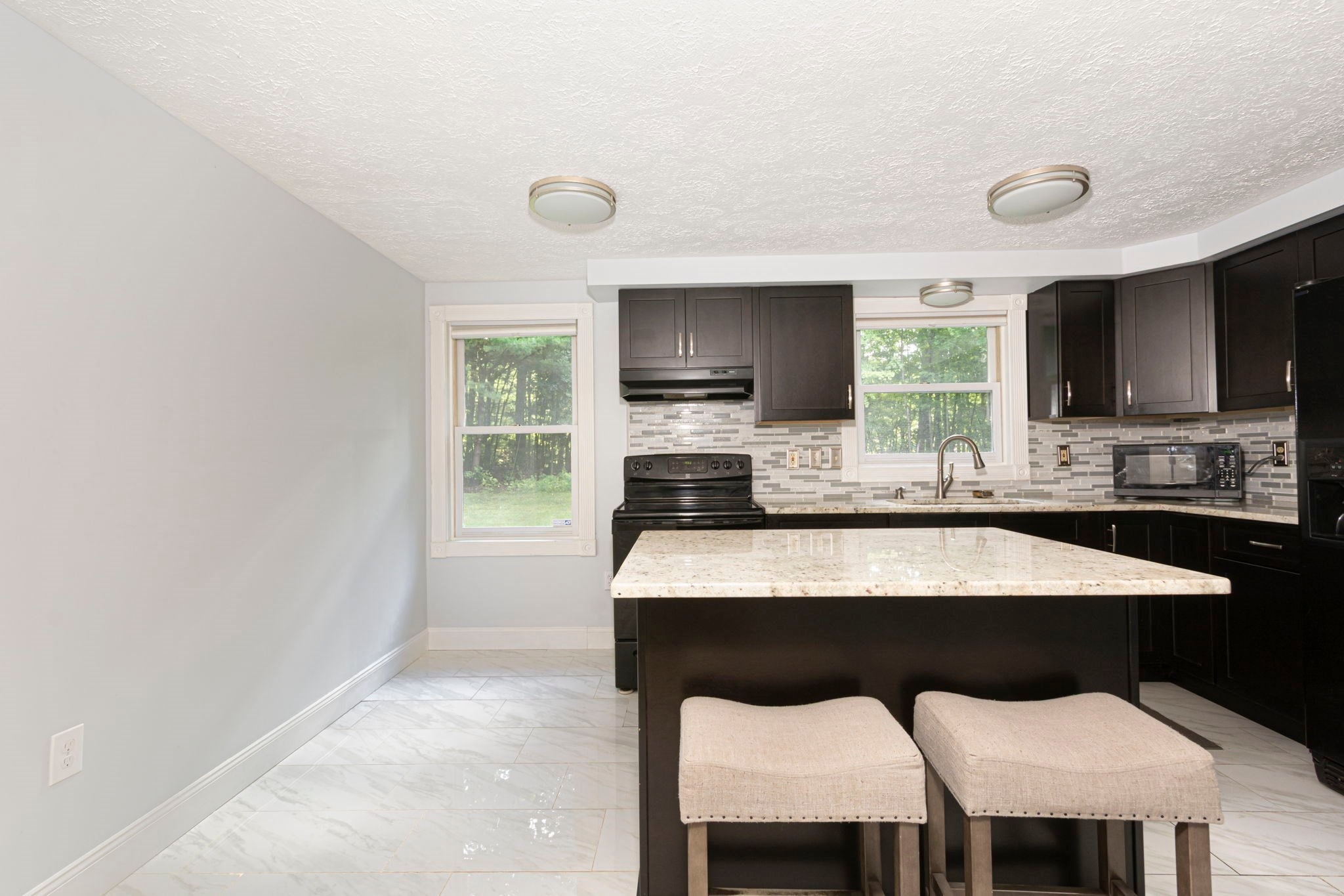336 Pommogussett Rd, Rutland, MA Photo #8