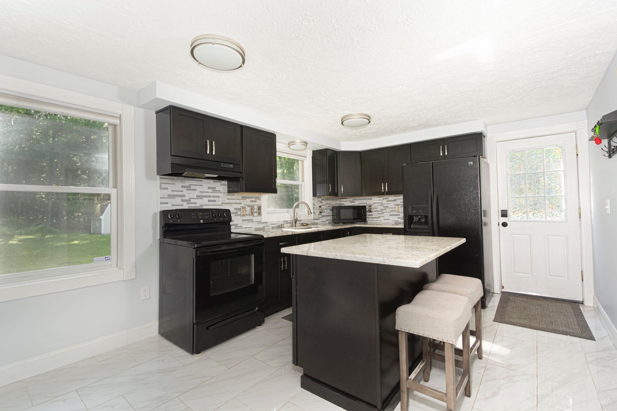 336 Pommogussett Rd, Rutland, MA Photo #9