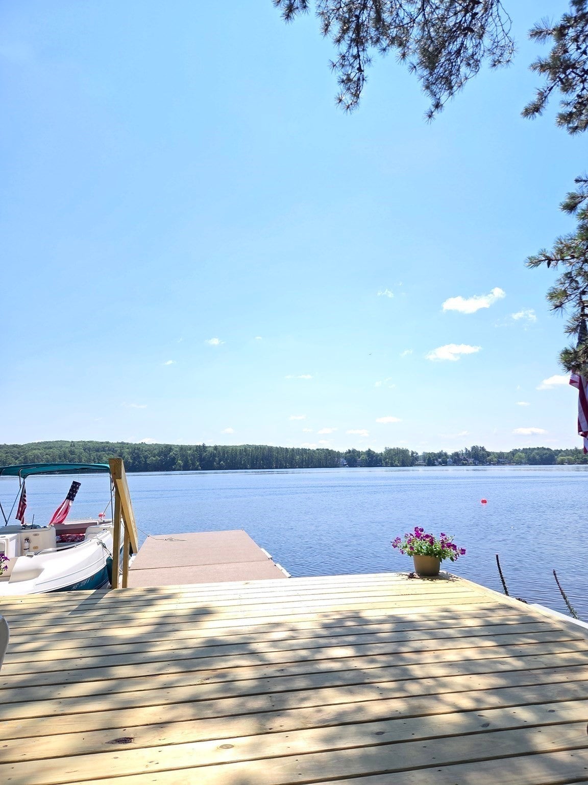 878 Flat Hill Rd