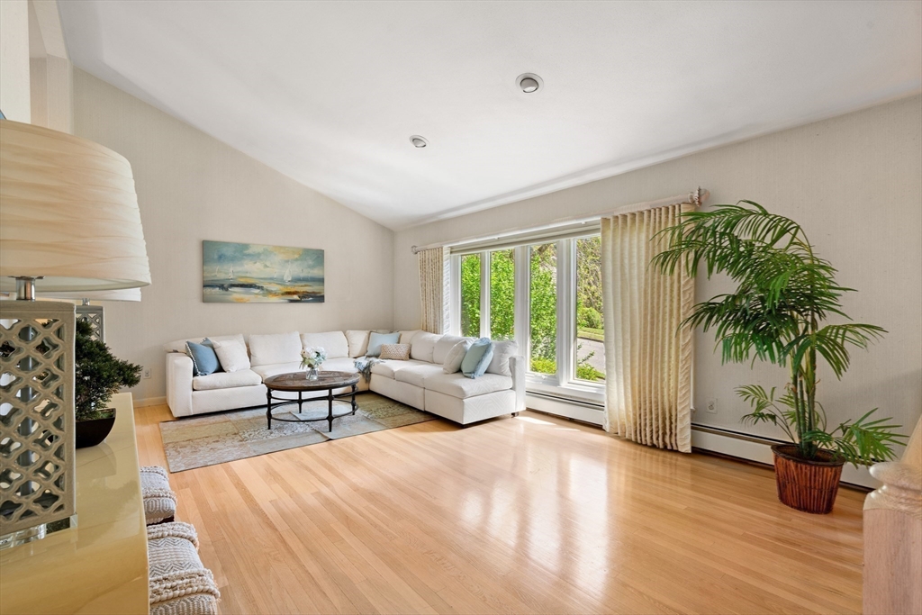 4 Gerald Rd.