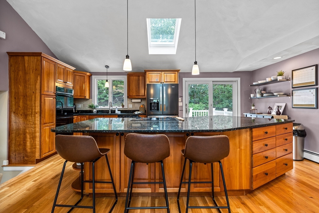 27 Blueberry Hill Rd