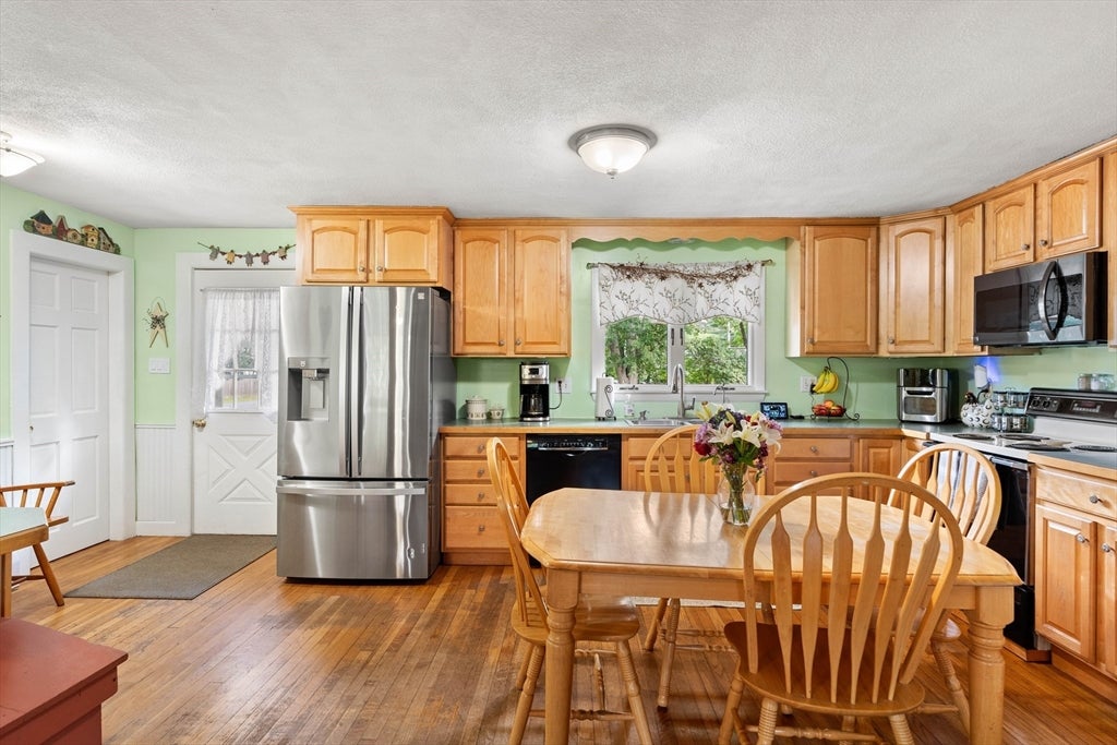 78 Lowell Rd, Pepperell, MA Photo #10