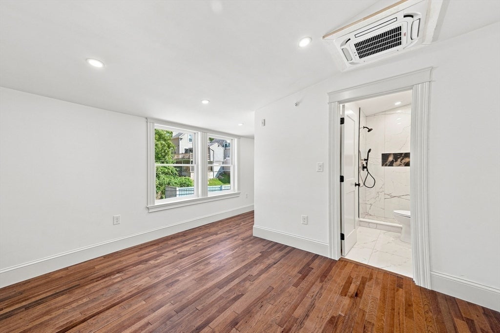 58 Granite Street #1, Gloucester, MA Photo #28