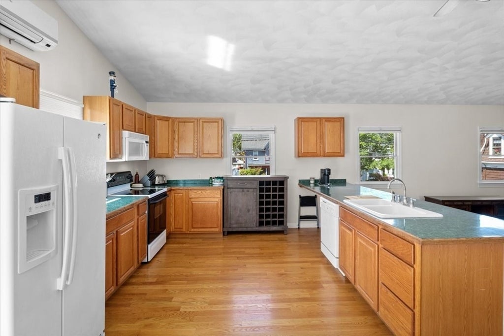 146 Dana Ave #R, Boston, MA, 146 Dana Ave #R, Boston, MA Photo #8