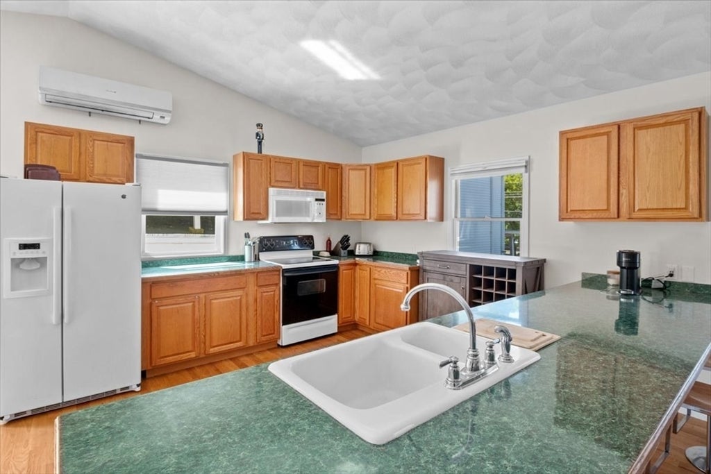 146 Dana Ave #R, Boston, MA, 146 Dana Ave #R, Boston, MA Photo #11