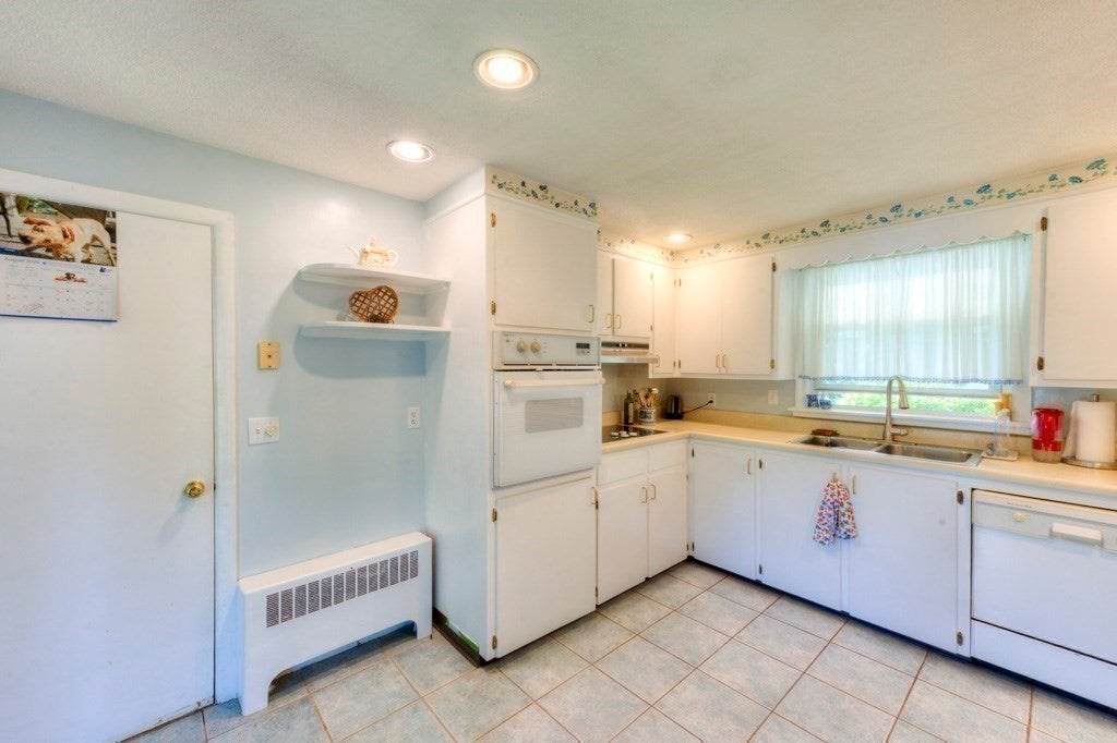 6 Burtenmar Circle, Paxton, MA Photo #16