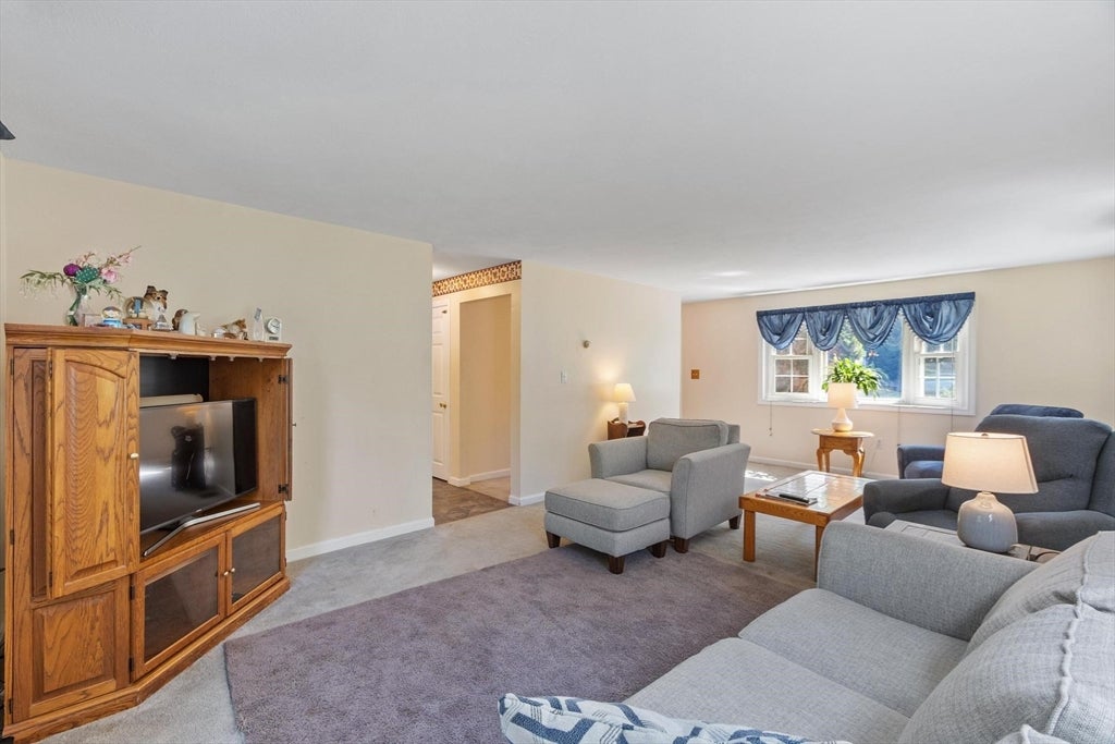 11 Chase Crescent, Merrimac, MA, 11 Chase Crescent, Merrimac, MA Photo #18