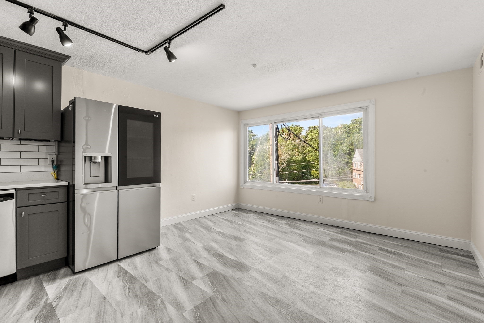 75 Colonel Bell Dr #12, Brockton, MA Photo #10