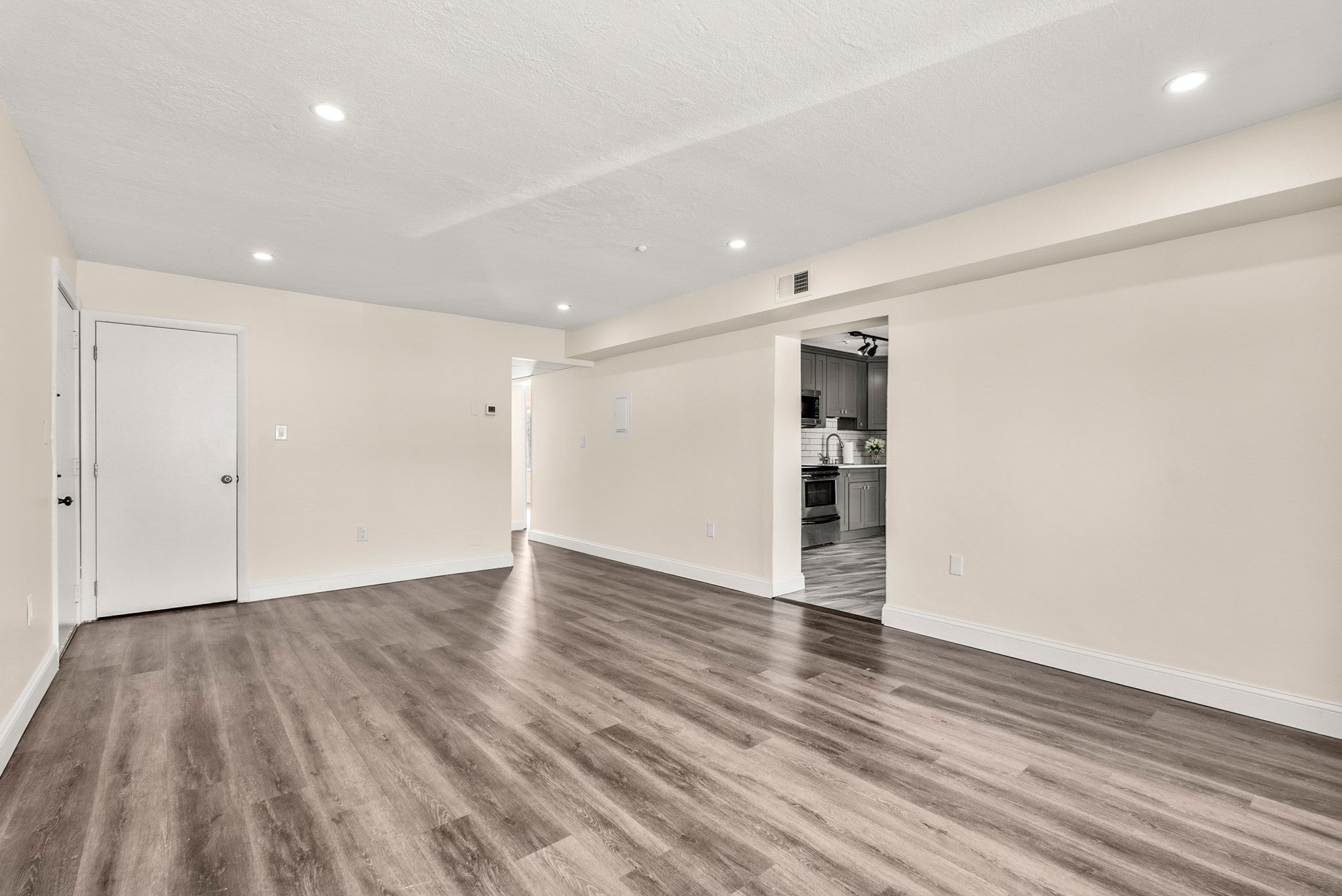 75 Colonel Bell Dr #12, Brockton, MA Photo #7
