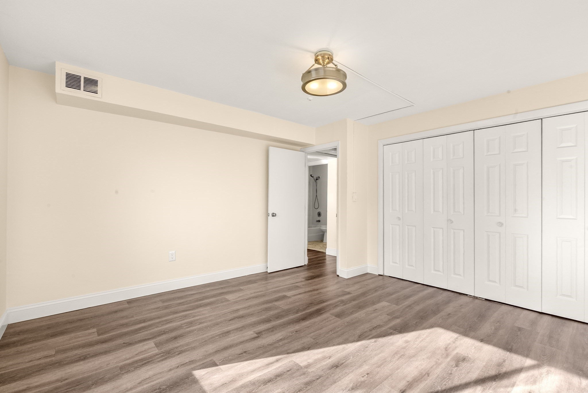 75 Colonel Bell Dr #12, Brockton, MA Photo #13
