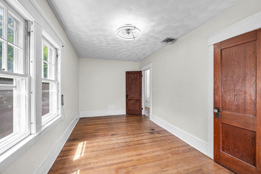 32 Marsden St, Springfield, MA, 32 Marsden St, Springfield, MA Photo #17