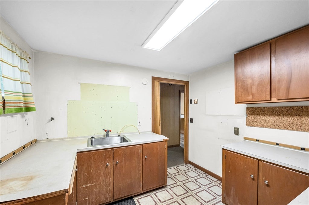 32 Marsden St, Springfield, MA, 32 Marsden St, Springfield, MA Photo #36