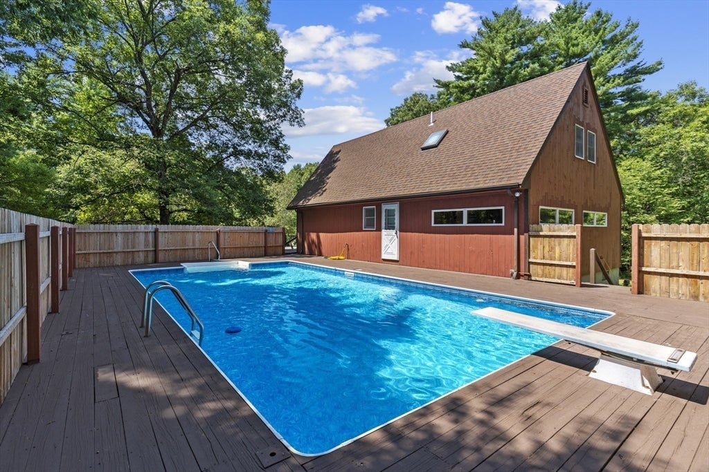 3 Babbitt Way, Berkley, MA, 3 Babbitt Way, Berkley, MA Photo #28