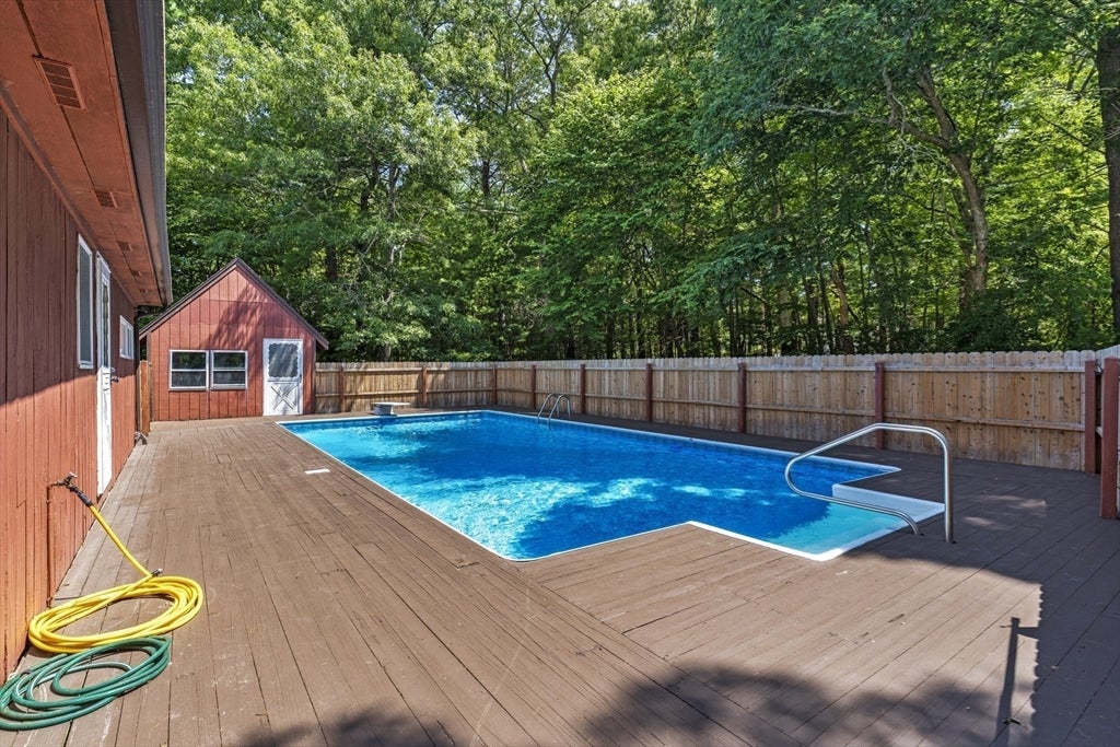 3 Babbitt Way, Berkley, MA, 3 Babbitt Way, Berkley, MA Photo #27