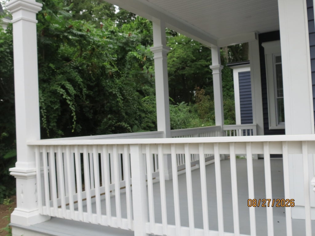 51 Grove Avenue