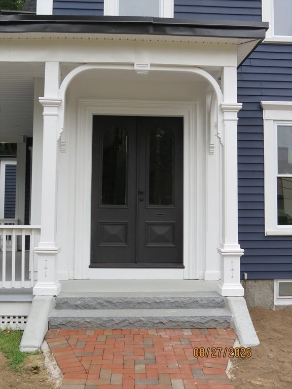 51 Grove Avenue