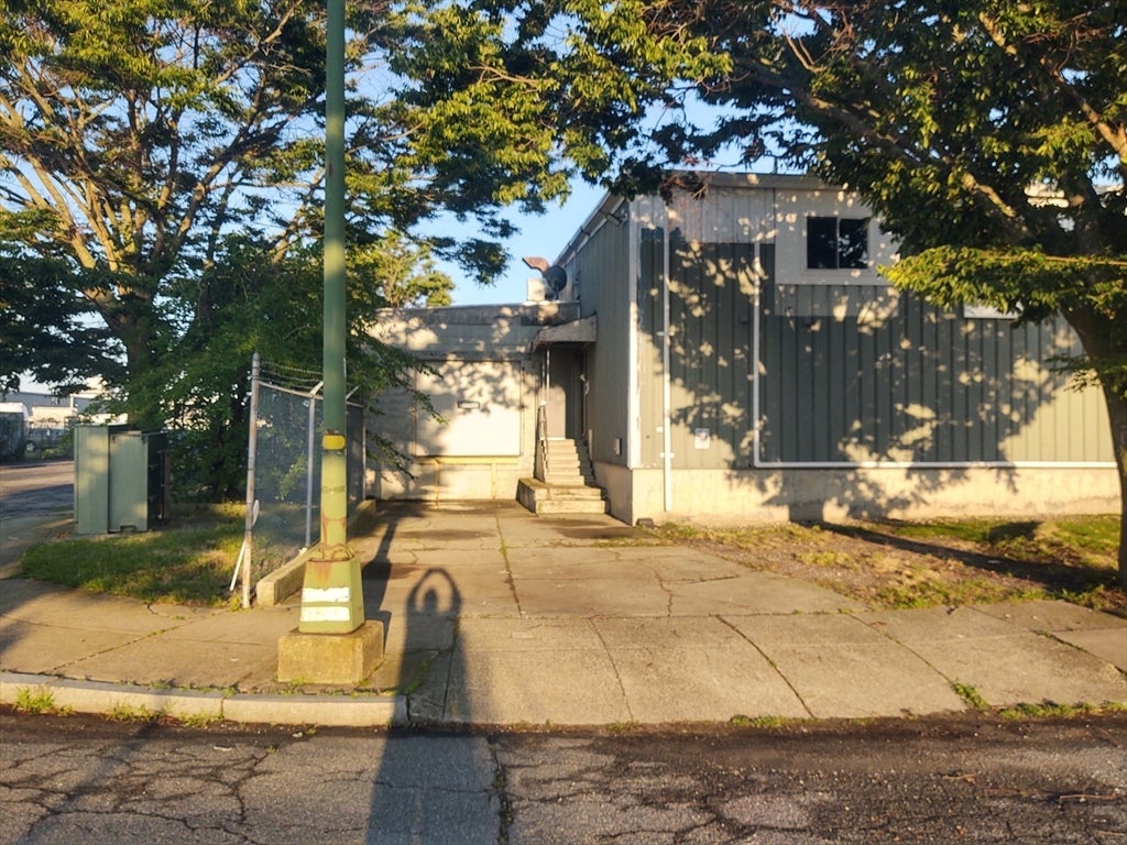 49 Hassey St