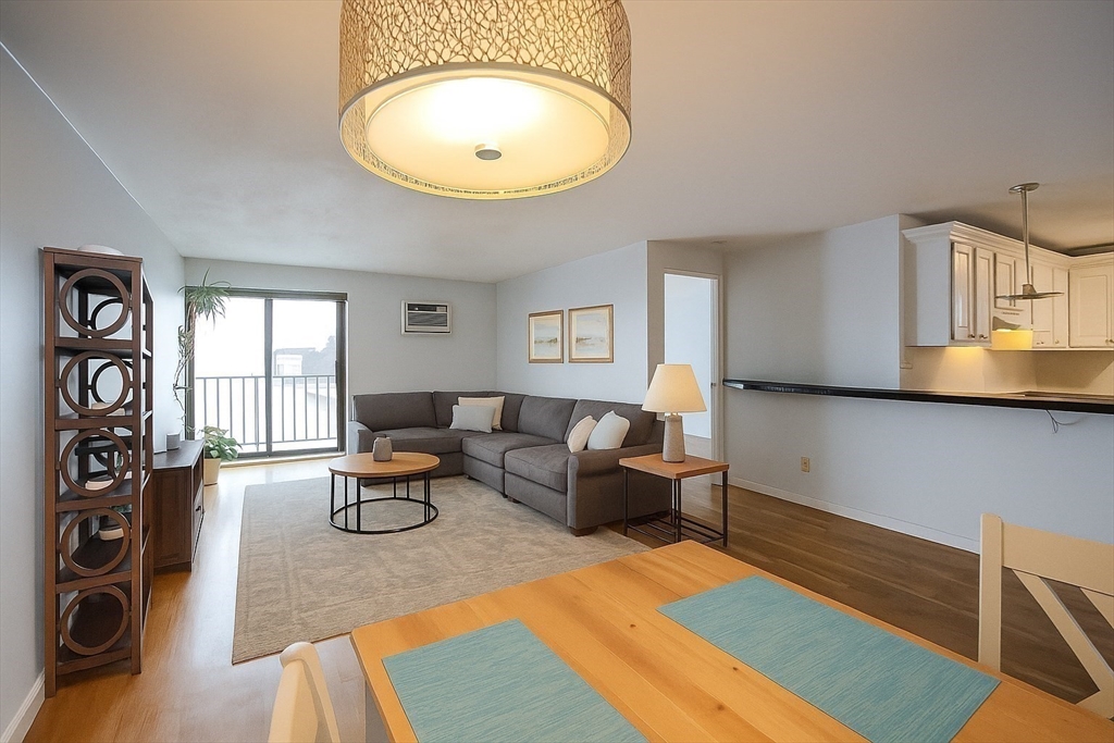 247 Washington Ave 9