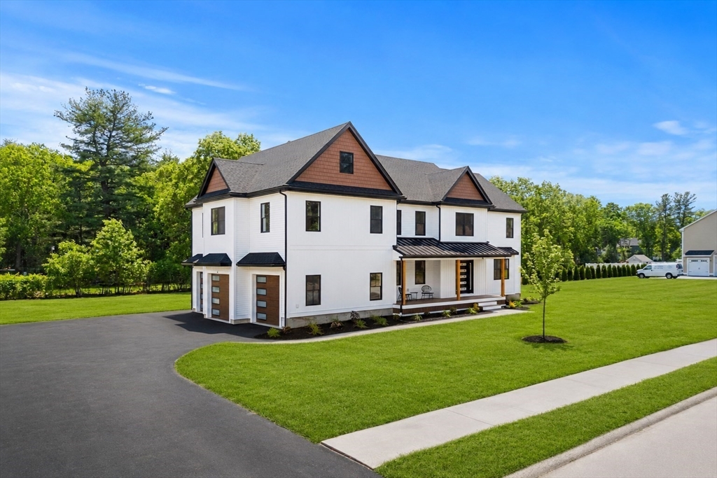 4 Fitzpatrick Ln